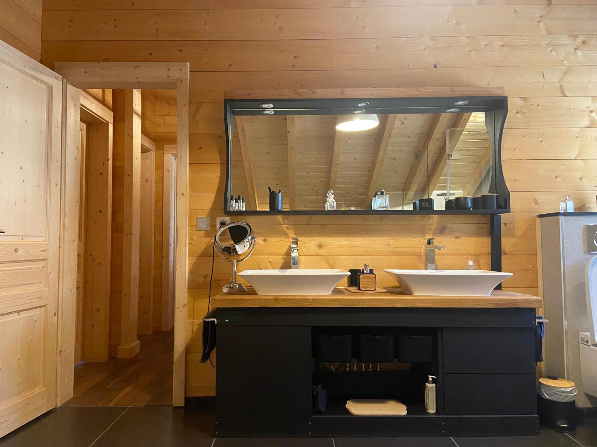 Luane Pres De Valberg Chalet *